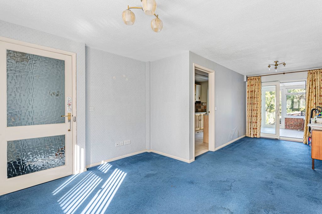 Property photo 3 of 18 Reception Room