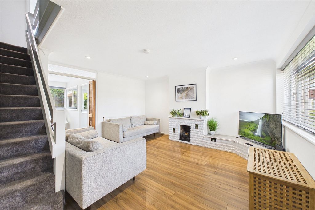 Property photo 1 of 9 Picture No. 10