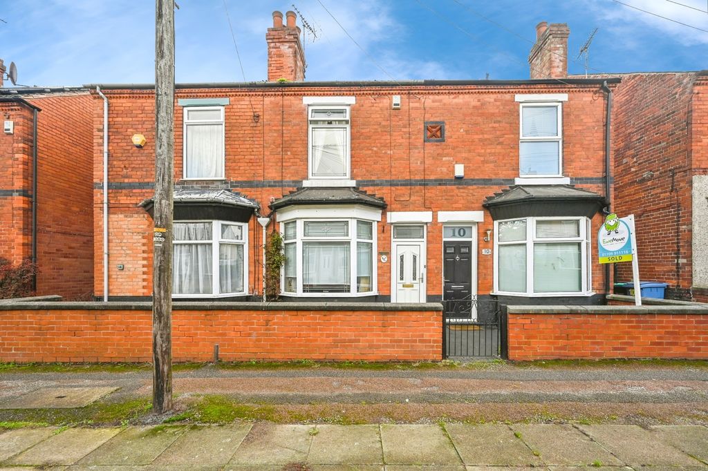 Property photo 1 of 16 Front