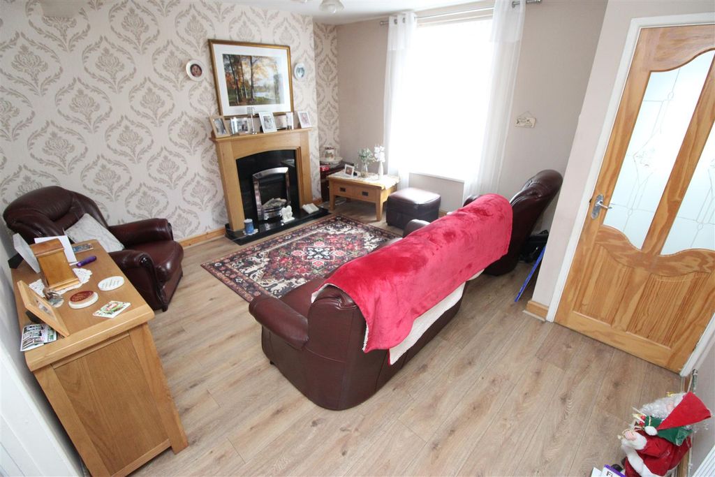 Property photo 3 of 12 Img_0346.Jpg