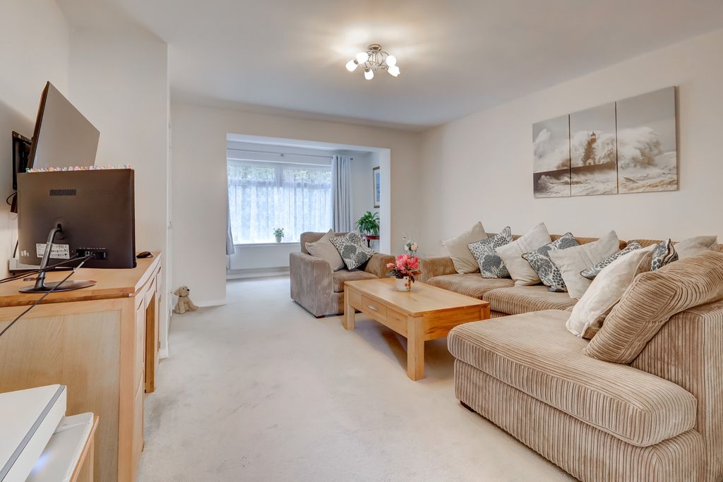 Property photo 3 of 18 Picture No. 19