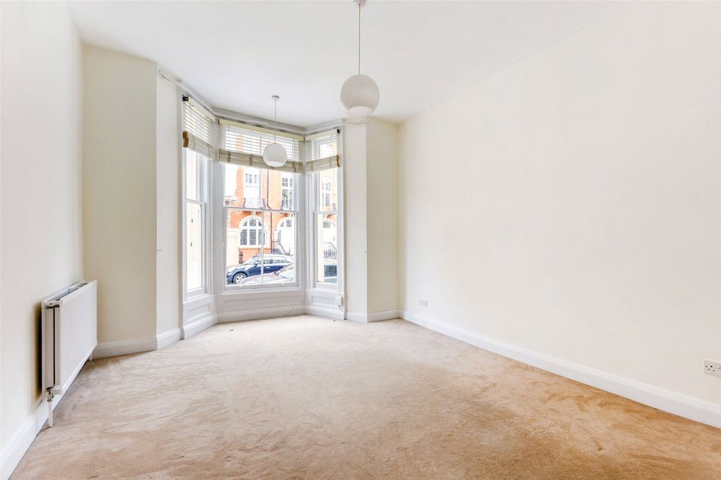 Property photo 1 of 11 Picture No. 05