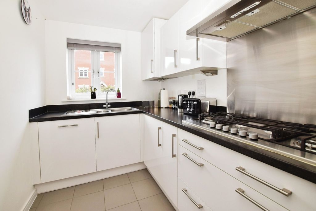 Property photo 3 of 13 Editedimage-7F087...