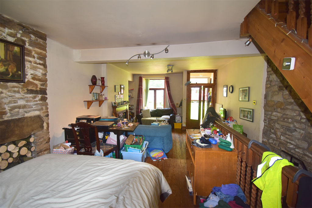 Property photo 3 of 11 Sitting / Dining Room