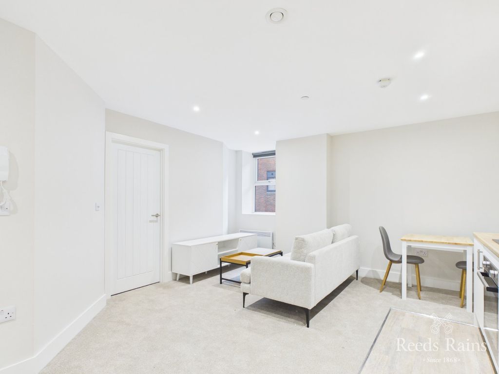 Property photo 3 of 16 Open Lounge/Kitchen