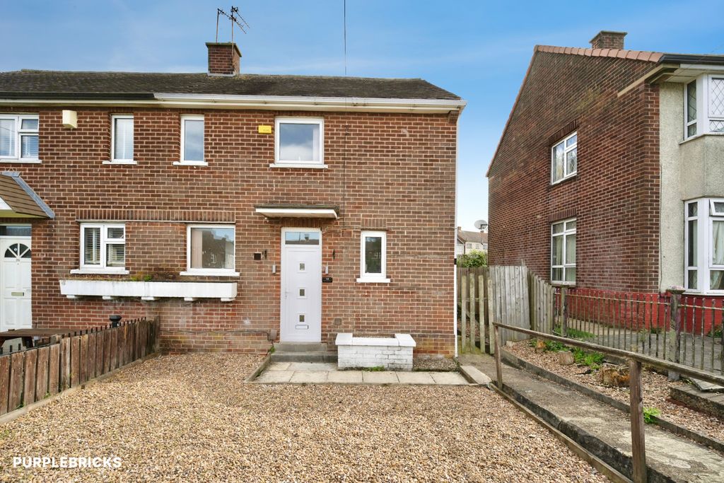 Property photo 1 of 28