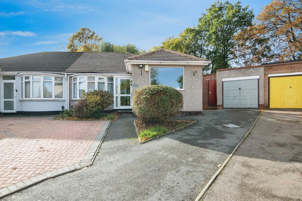 Property photo 1 of 5