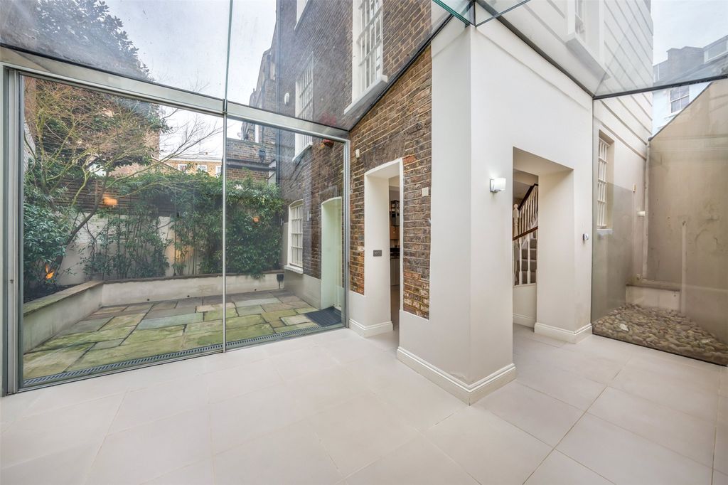 Property photo 3 of 24 Picture No. 22