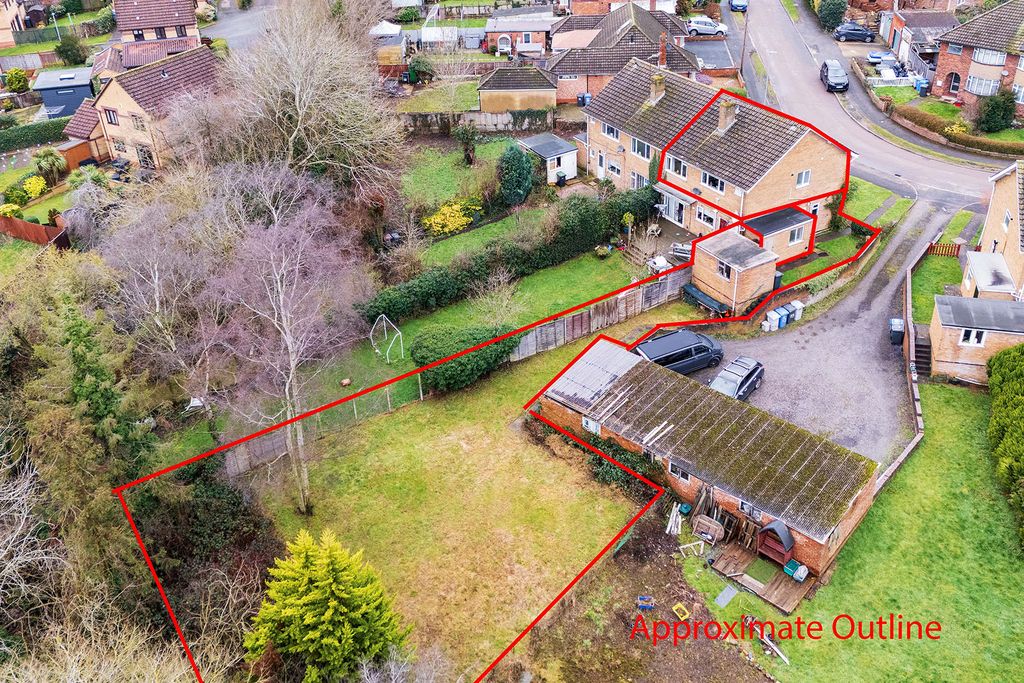 Property photo 1 of 9