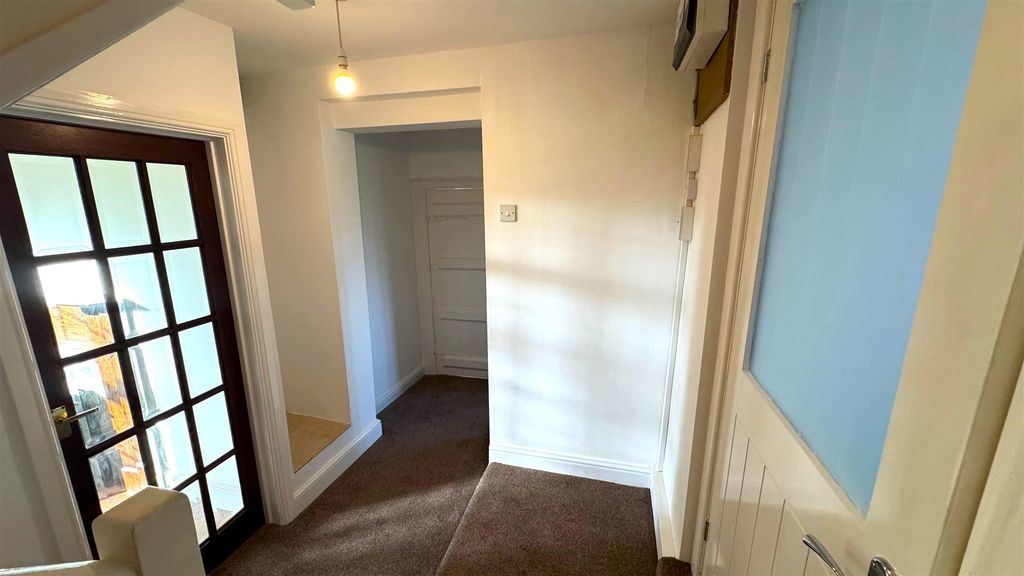 Property photo 3 of 18 Inner Hall.Jpg