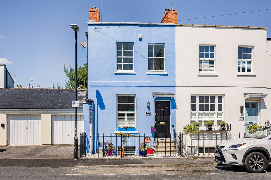 Property photo 1 of 11 Jubilee Cottage