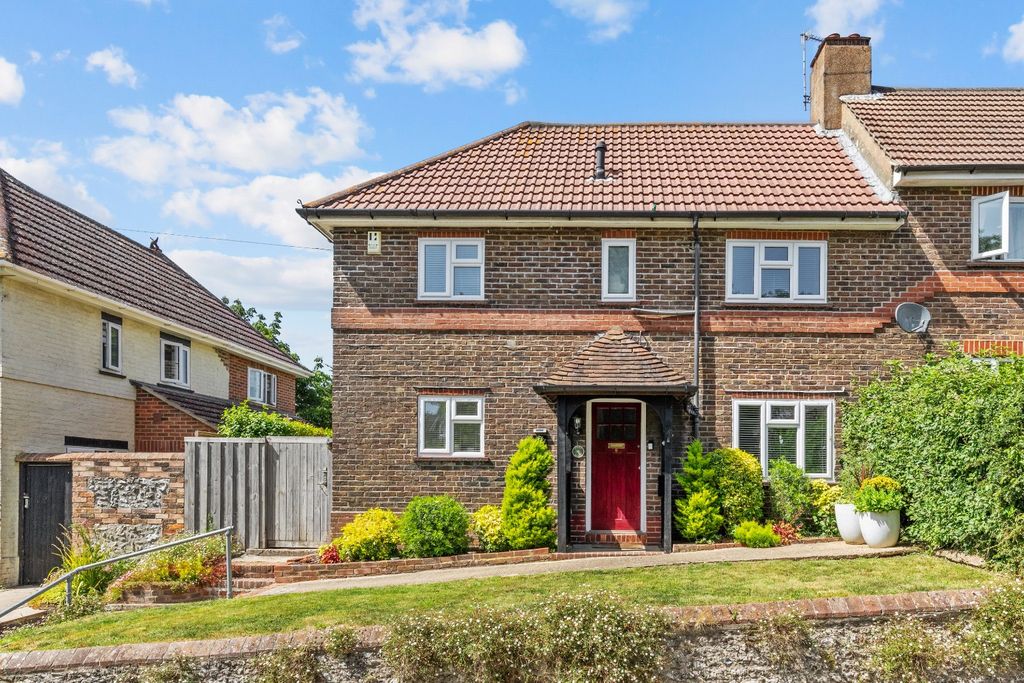 Property photo 1 of 13 5254092