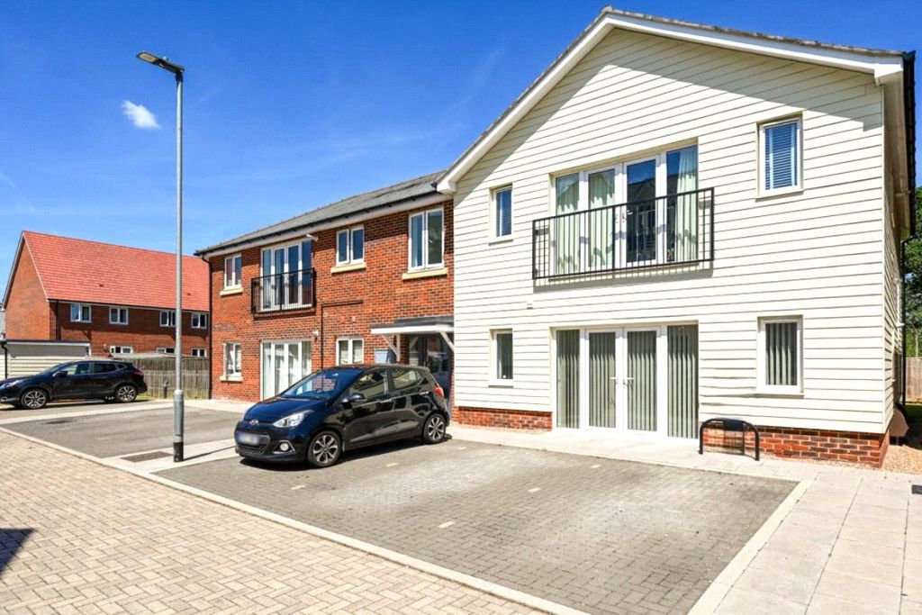Property photo 1 of 18 Picture No. 27