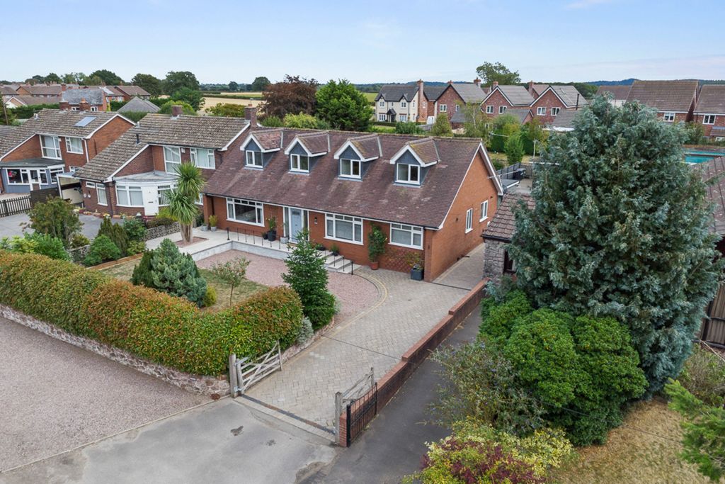 Property photo 1 of 29