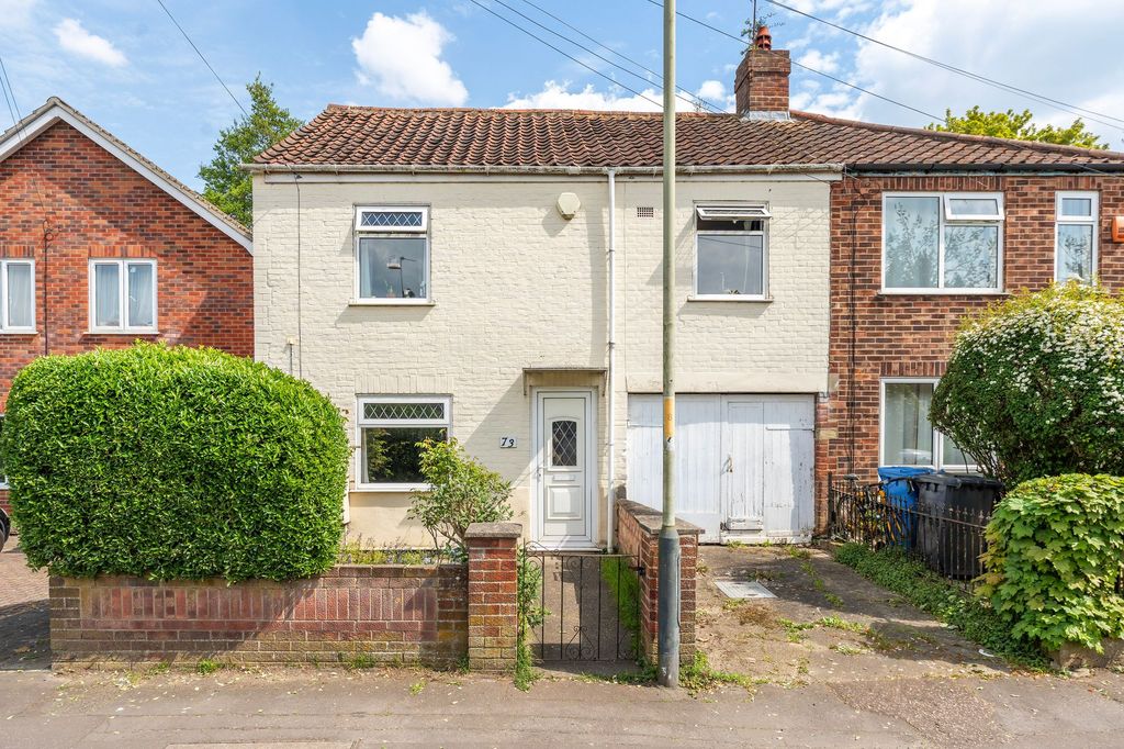 Property photo 1 of 16