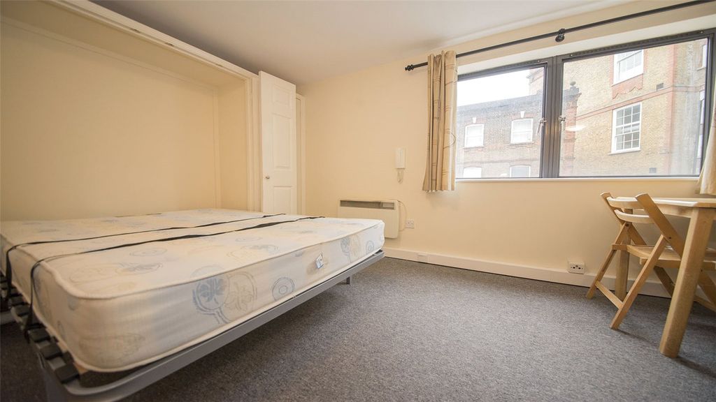 Property photo 3 of 6 Picture No. 03