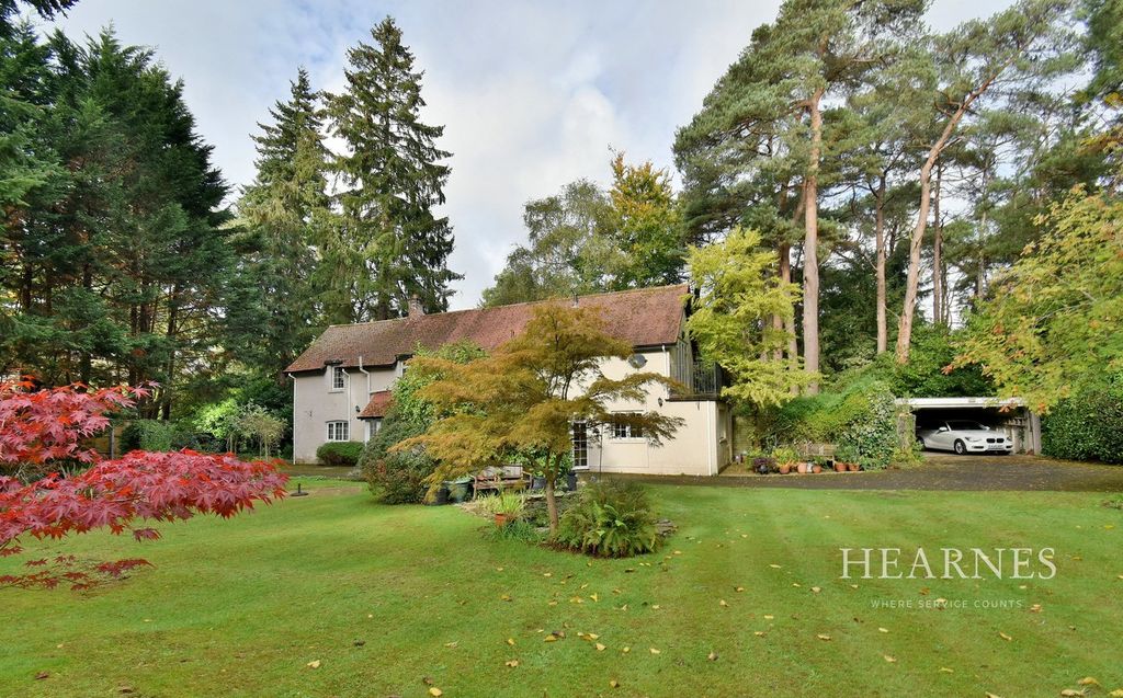 Property photo 1 of 25