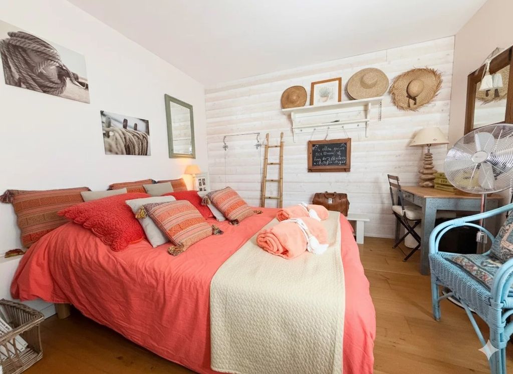 Property photo 2 of 30