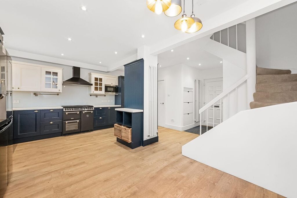 Property photo 2 of 10 2.Jpg