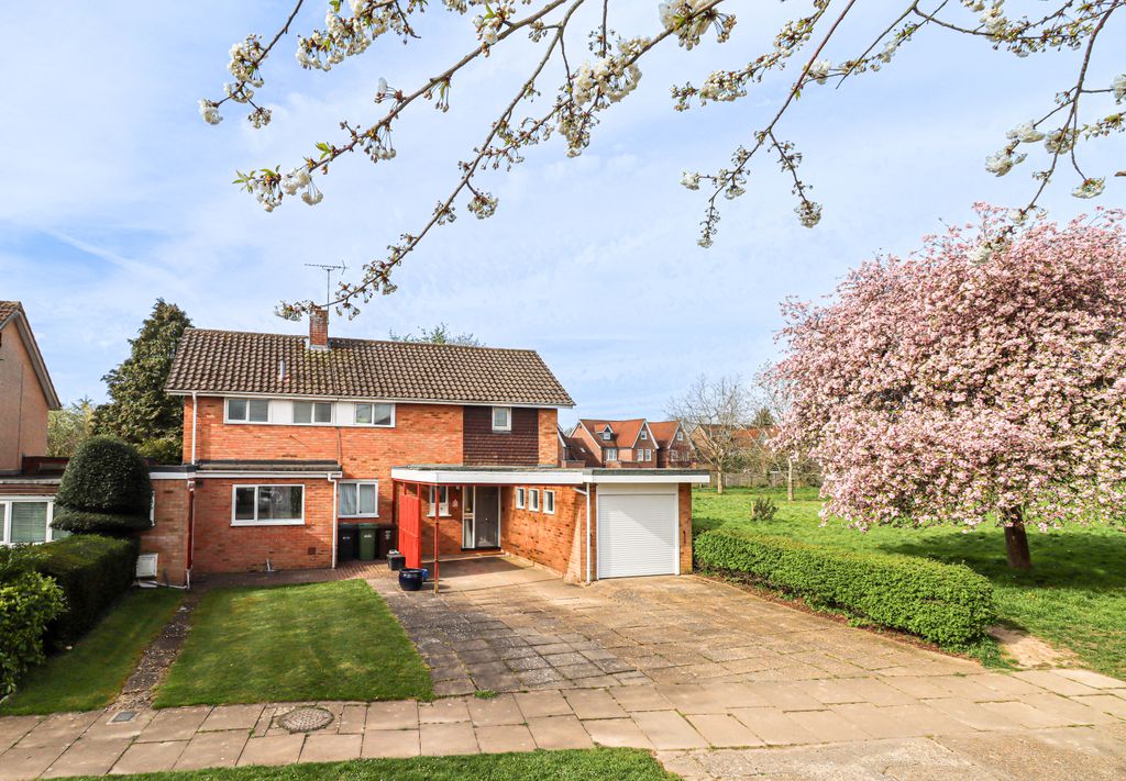 Property photo 1 of 22 Img8256