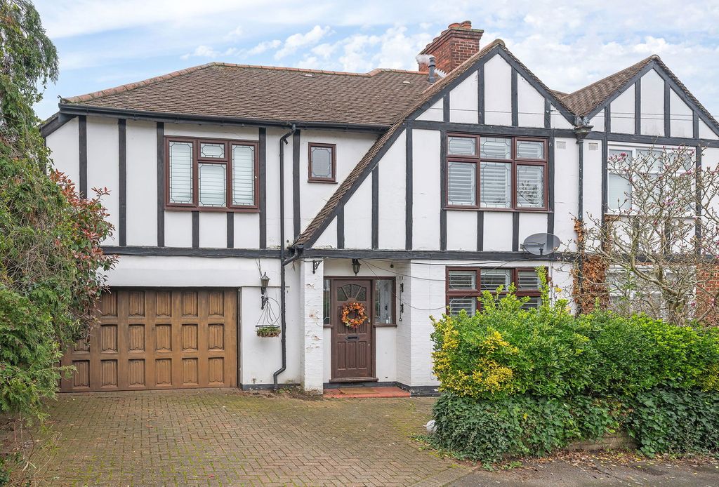 Property photo 1 of 22