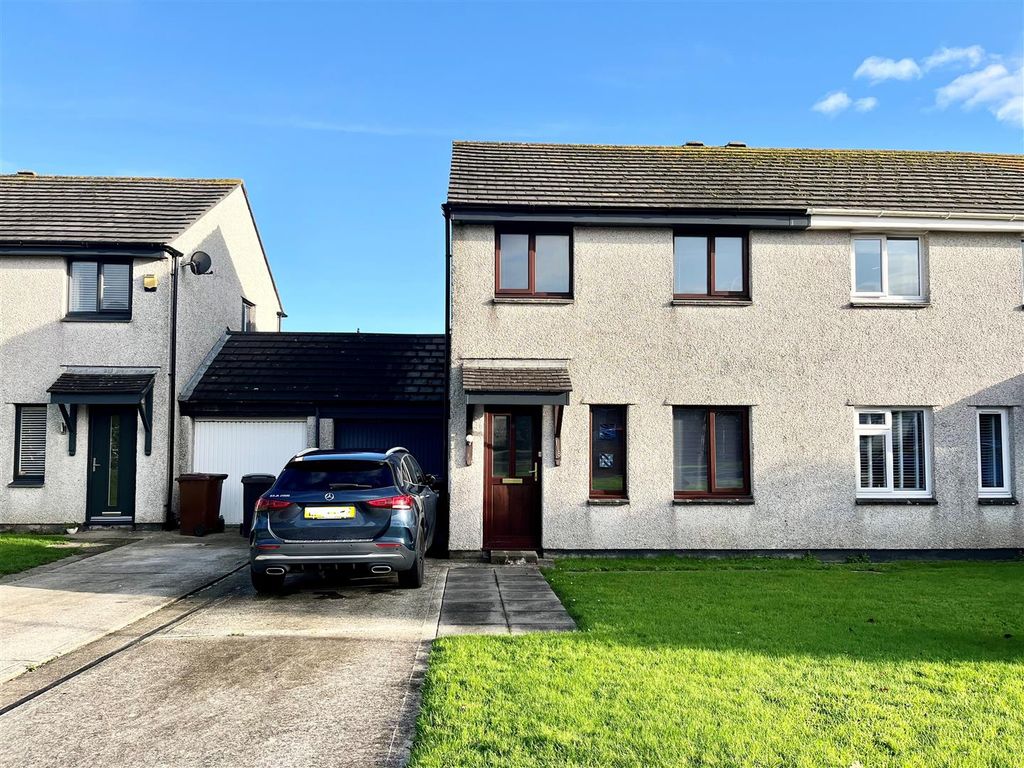 Property photo 1 of 14 Front.Jpg