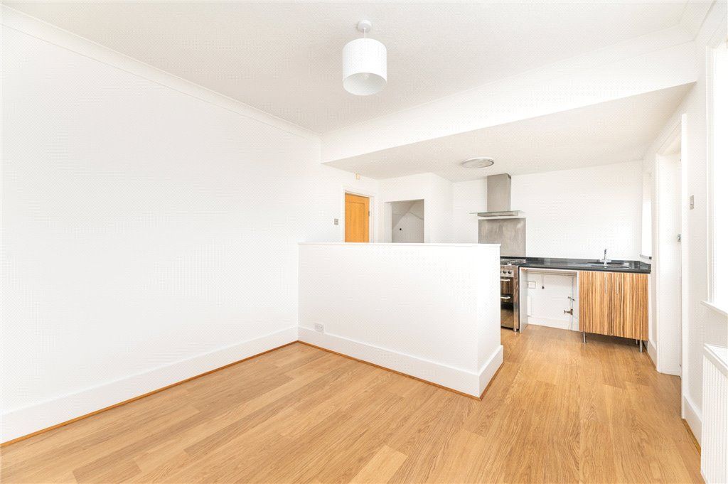 Property photo 3 of 15 Dining Kitchen