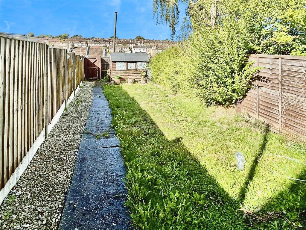 Property photo 2 of 13 Rear Graden