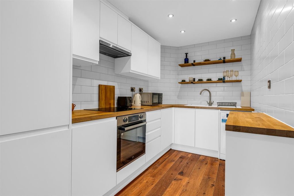 Property photo 2 of 18 Internal -2.Jpg