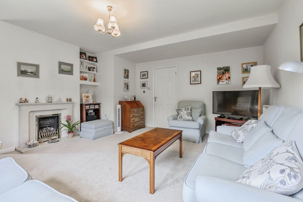 Property photo 3 of 20 Pbox-Img.Jpg