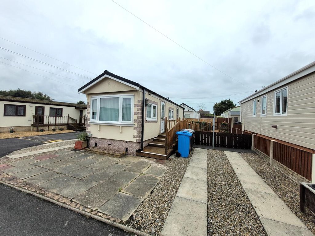 Property photo 1 of 11 Main Photo