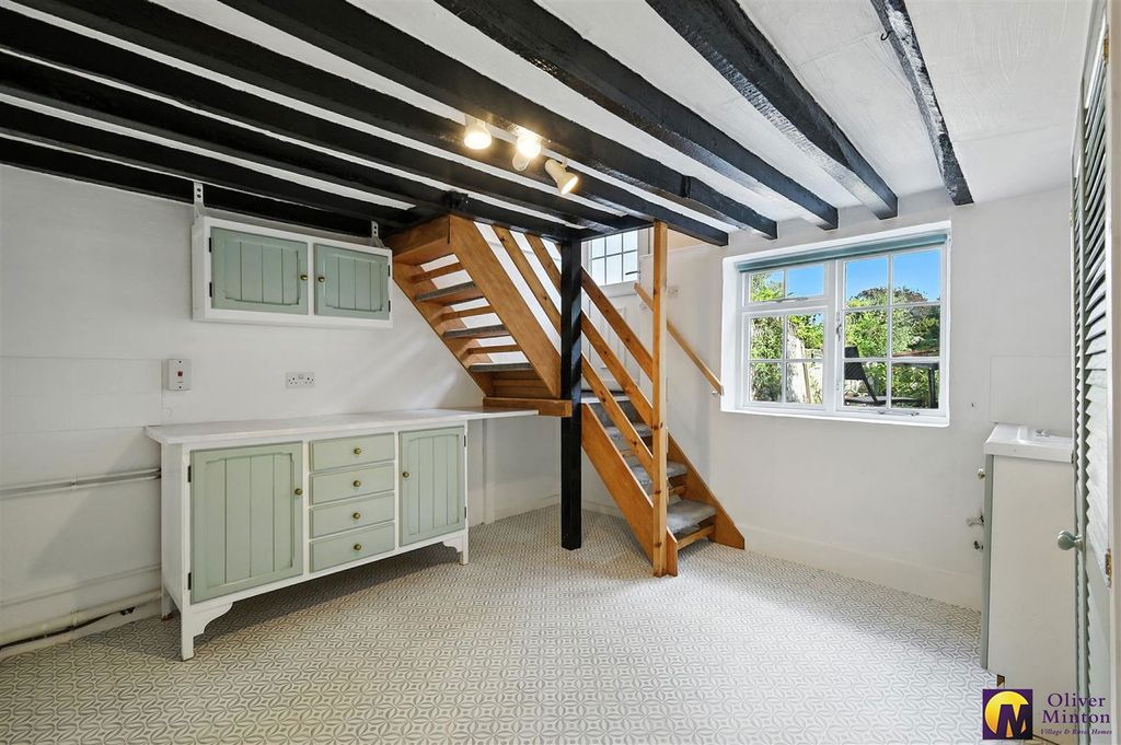 Property photo 3 of 30