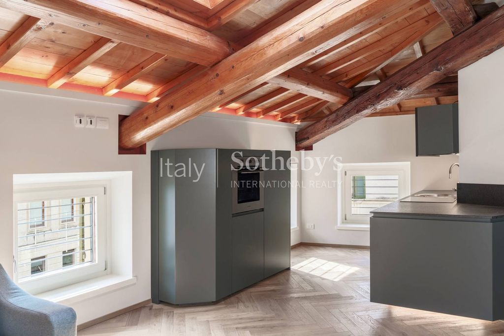 Property photo 3 of 26