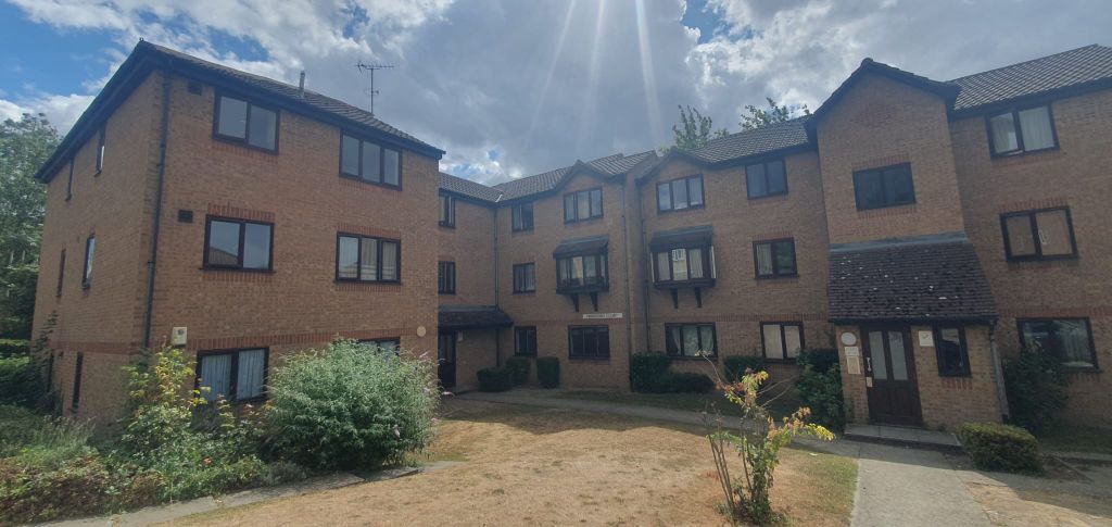 Property photo 1 of 6