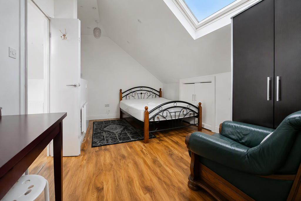 Property photo 2 of 4