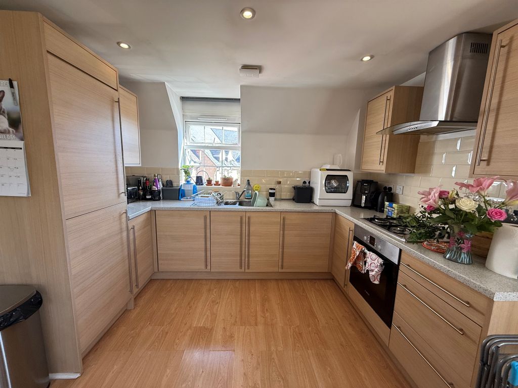 Property photo 2 of 9