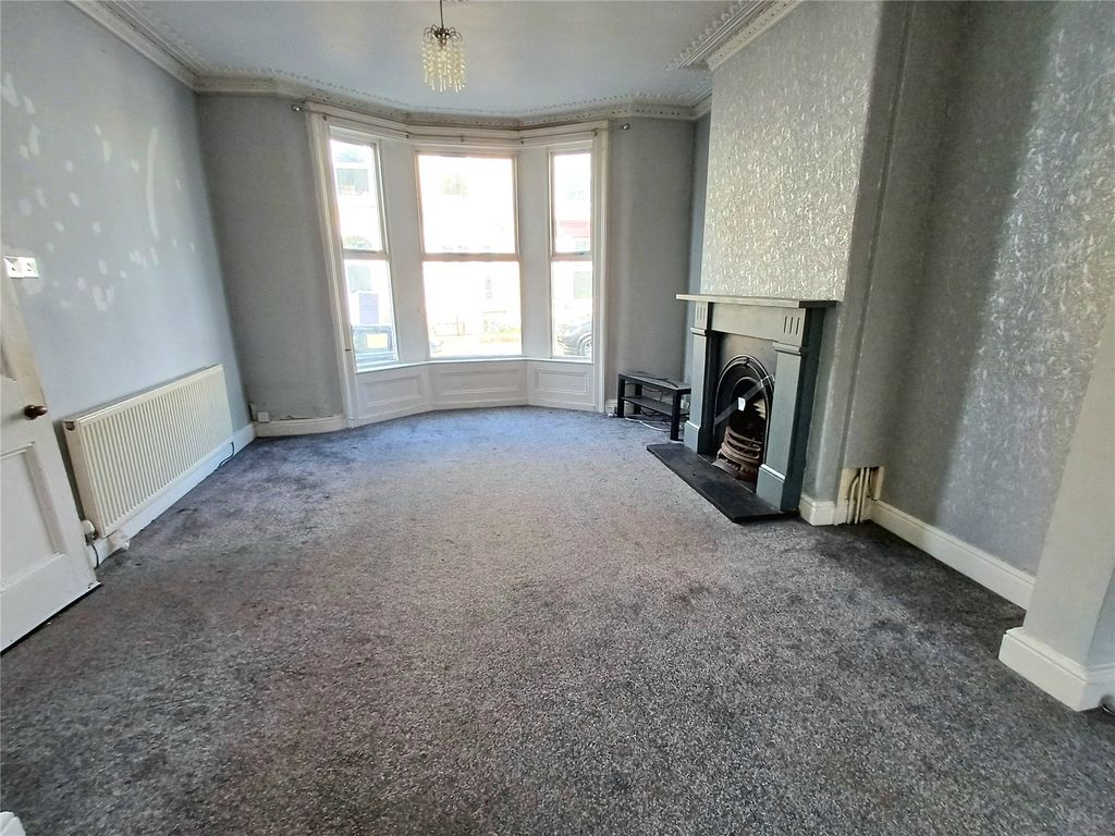 Property photo 2 of 9 Picture No. 08