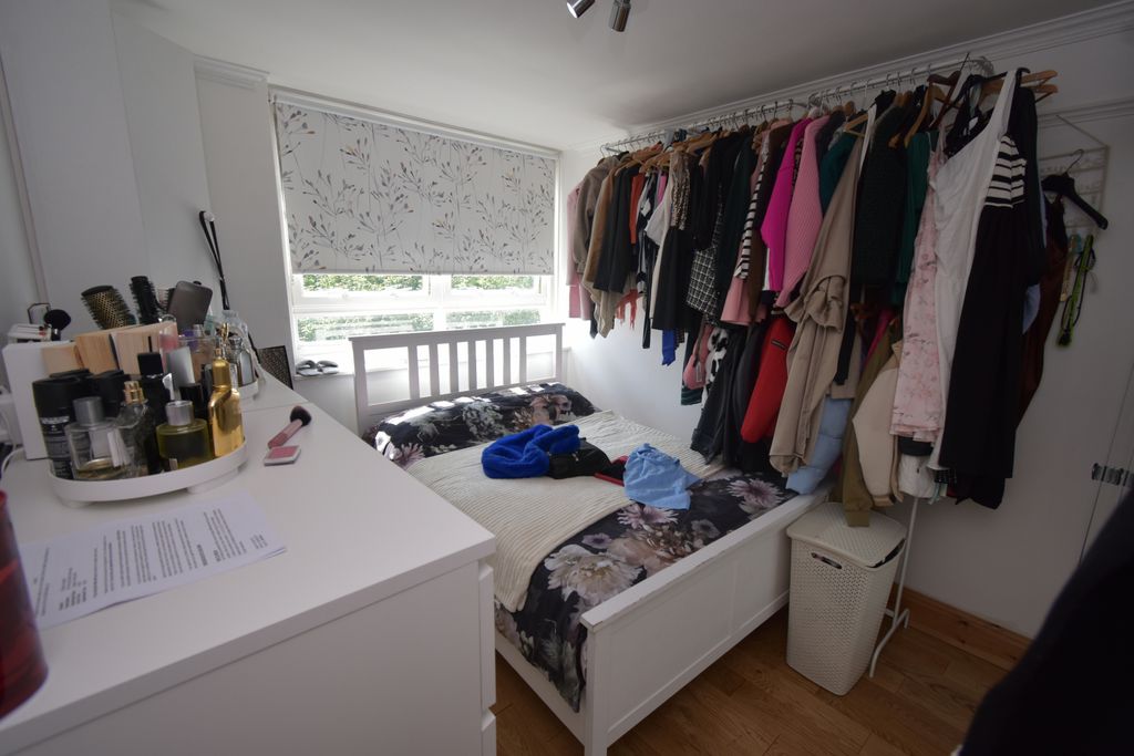 Property photo 3 of 14 Gallery