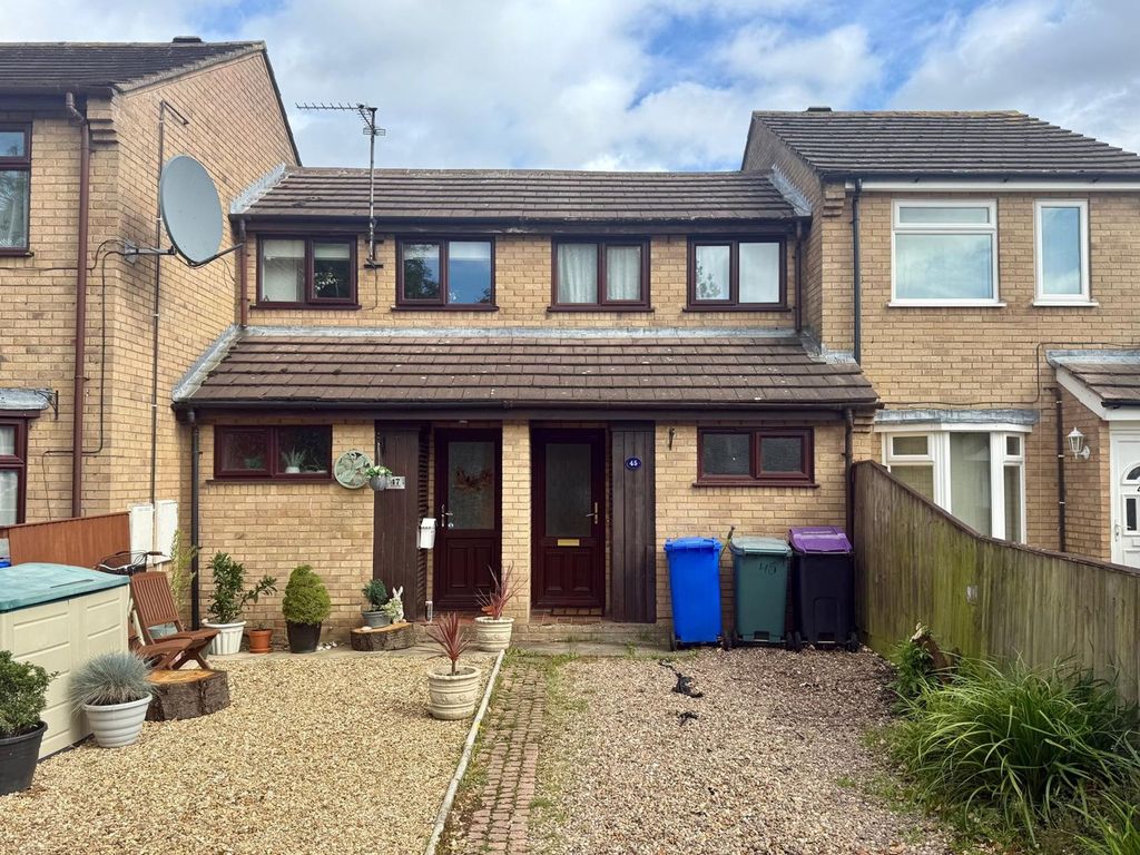 Property photo 1 of 8