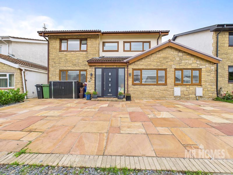 Property photo 2 of 46 Photo 43