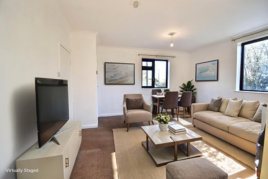 Property photo 3 of 19