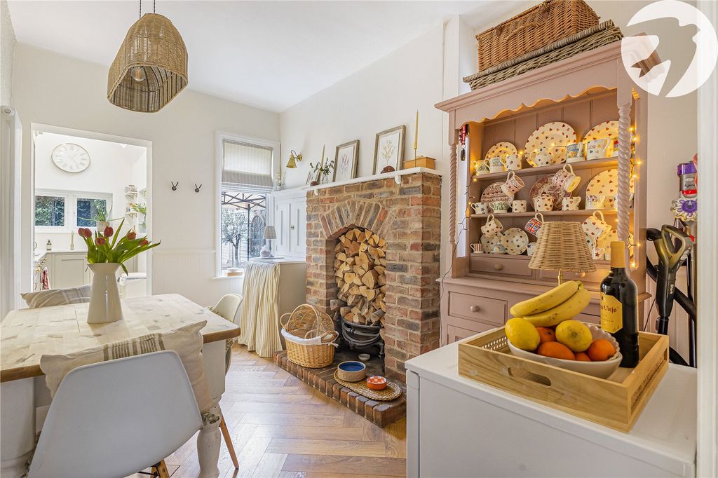 Property photo 2 of 36 Picture No. 50