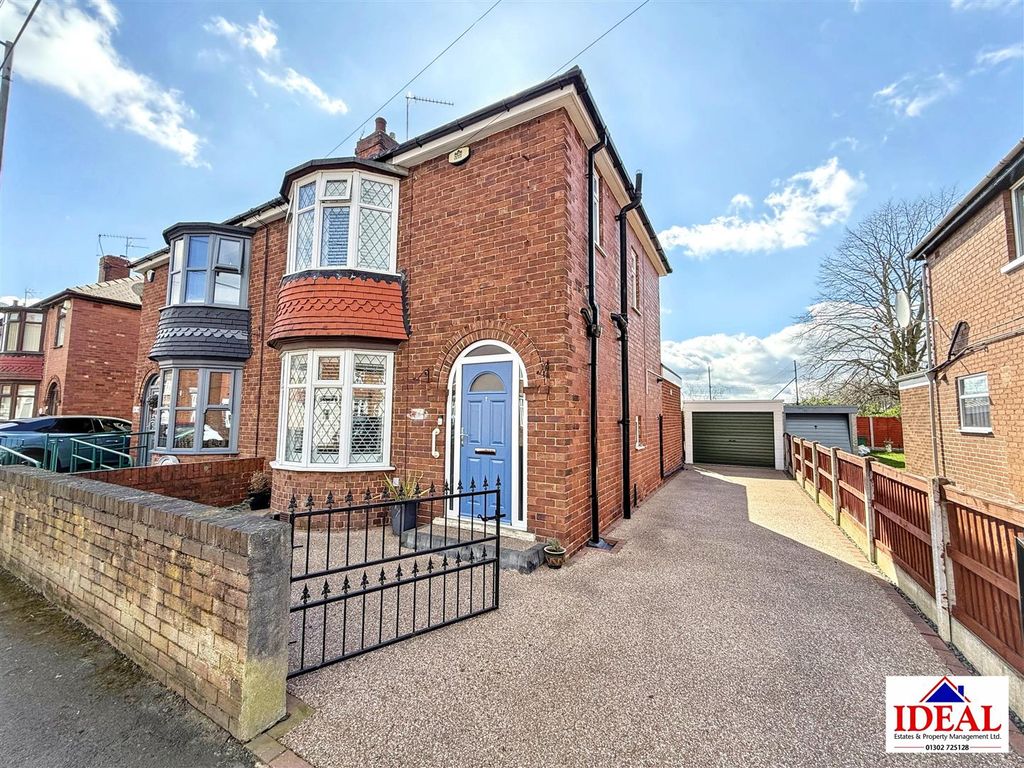 Property photo 1 of 19 Image00008.Jpg