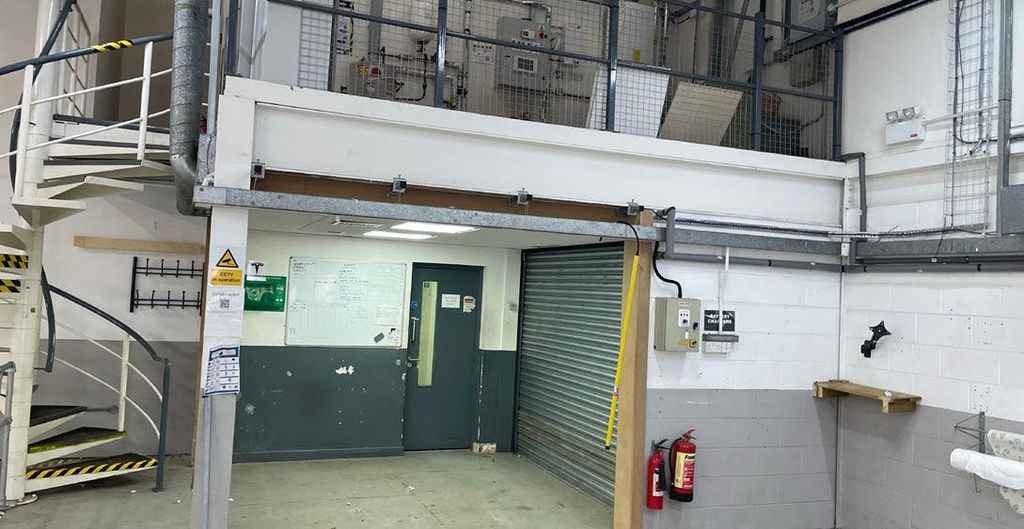 Property photo 3 of 5 3.Jpeg