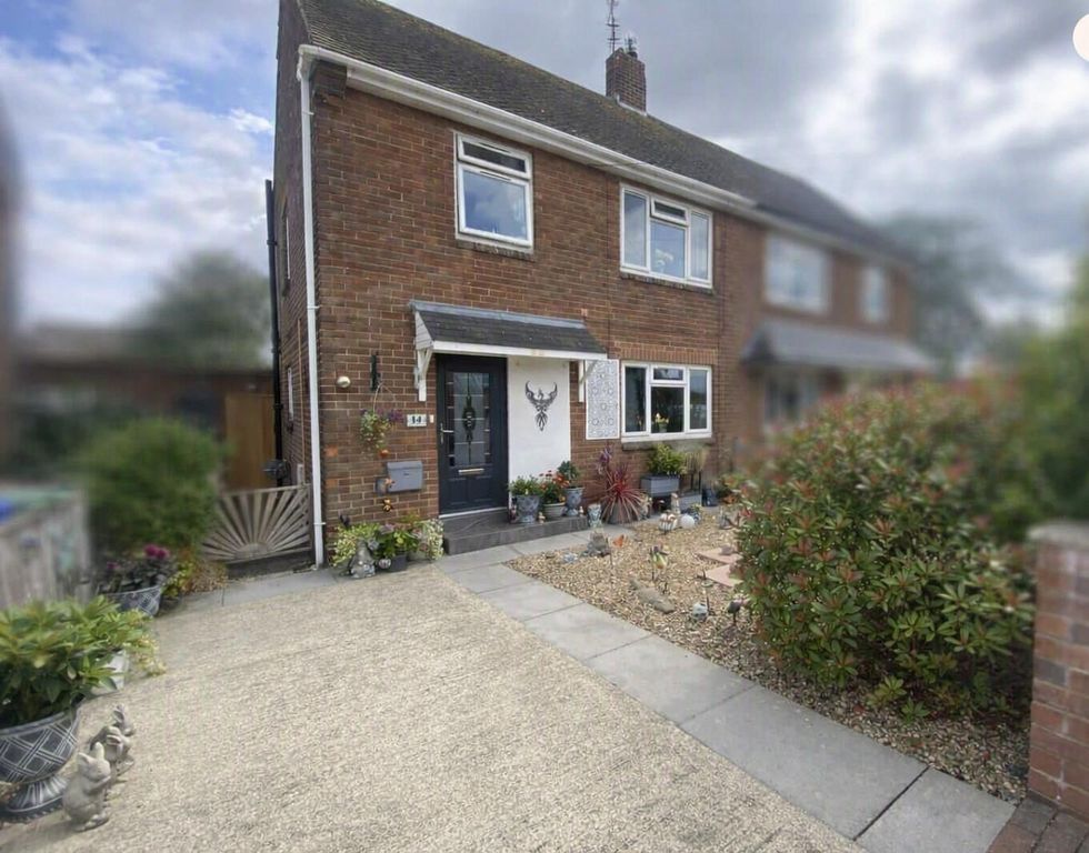 Property photo 1 of 17 Cheswick Ext.Jpg