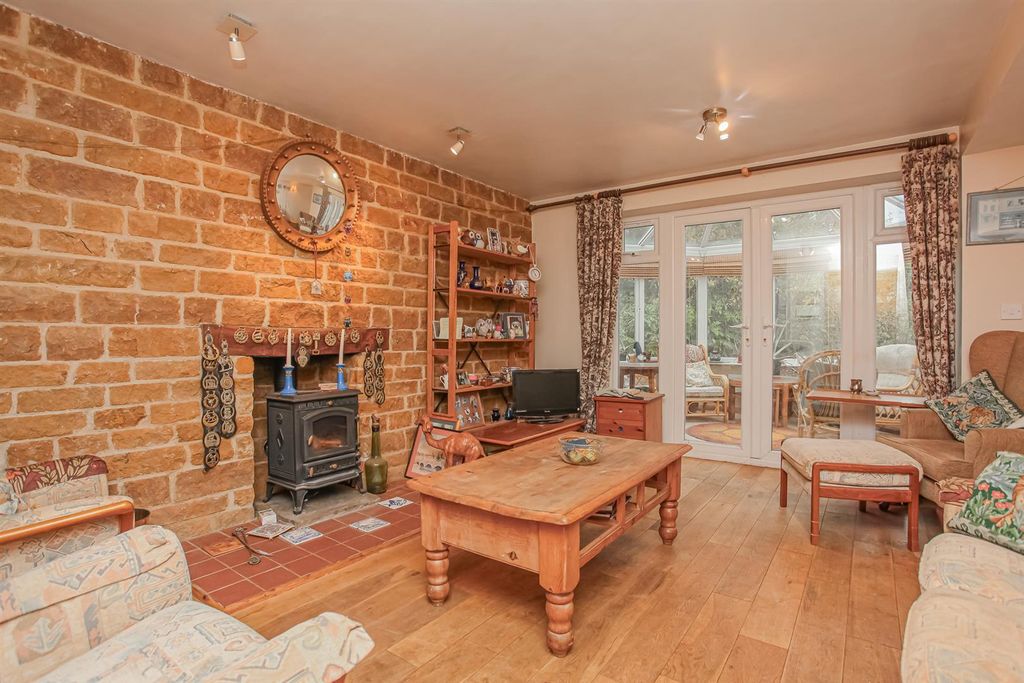 Property photo 2 of 21 Img_6466.Jpg