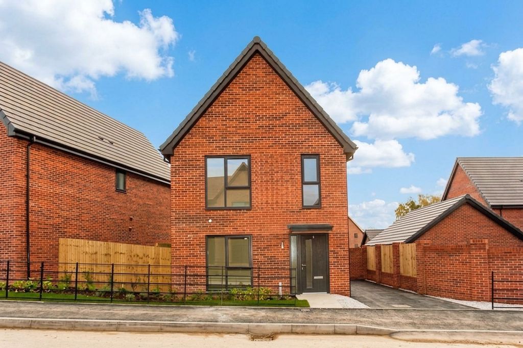 Property photo 1 of 15