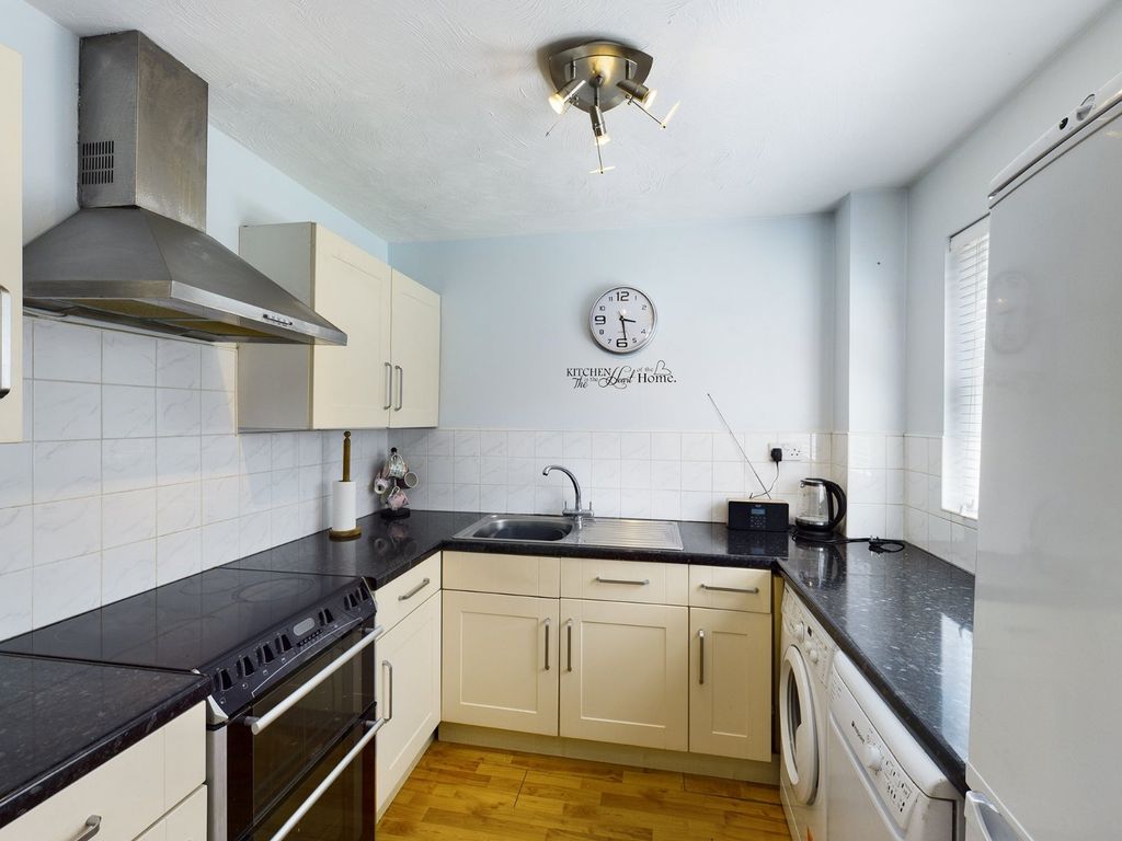 Property photo 2 of 10 Picture No. 03