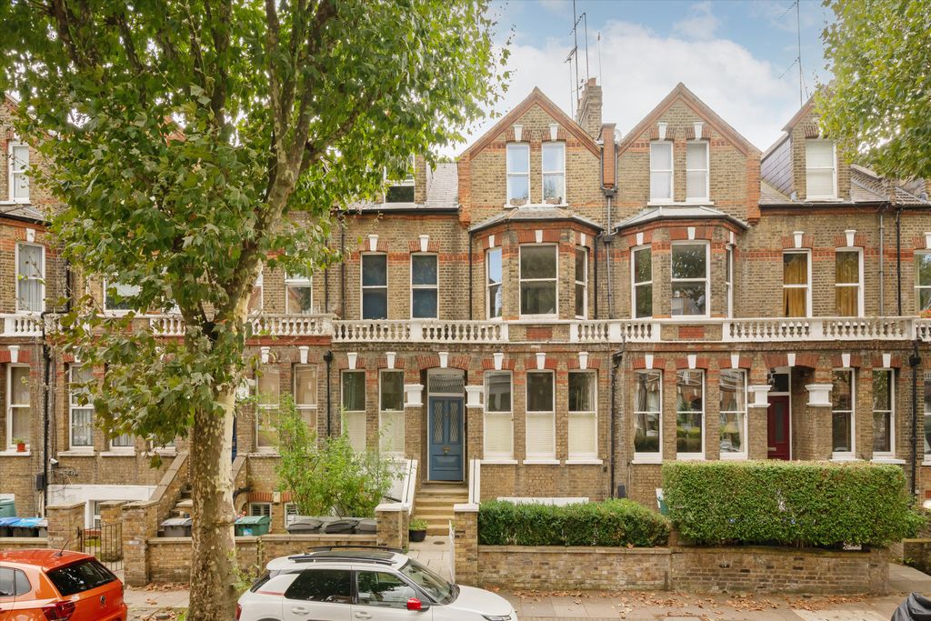 Property photo 3 of 13 Image