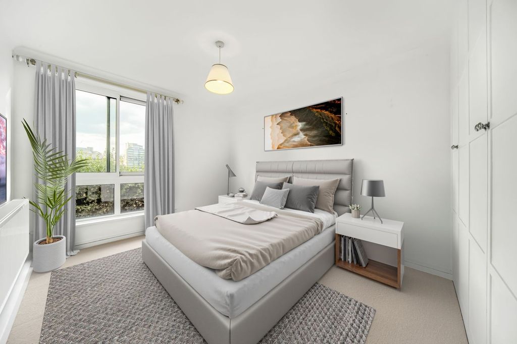 Property photo 3 of 19 Picture No. 35